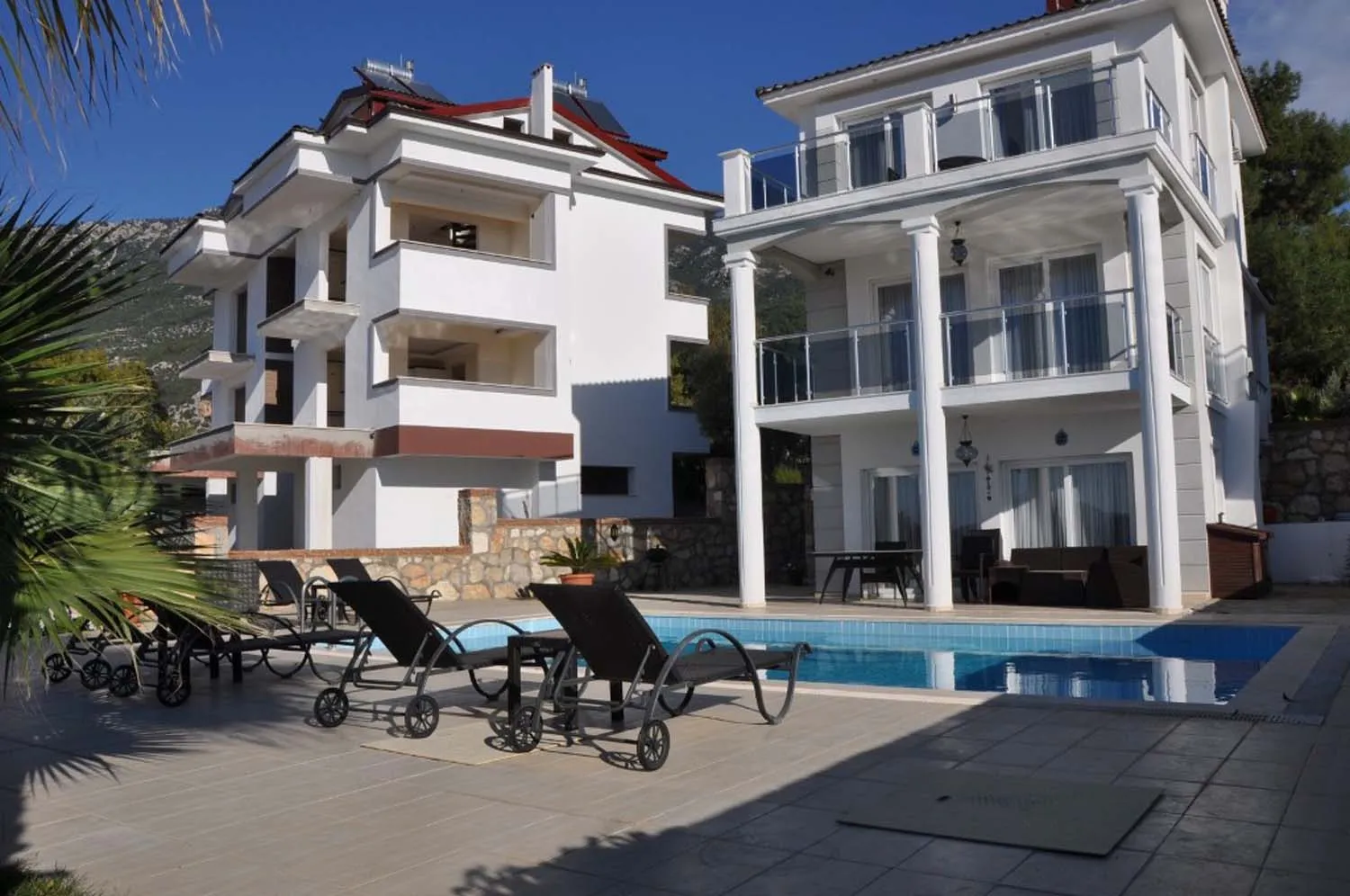 Sunset Villa A