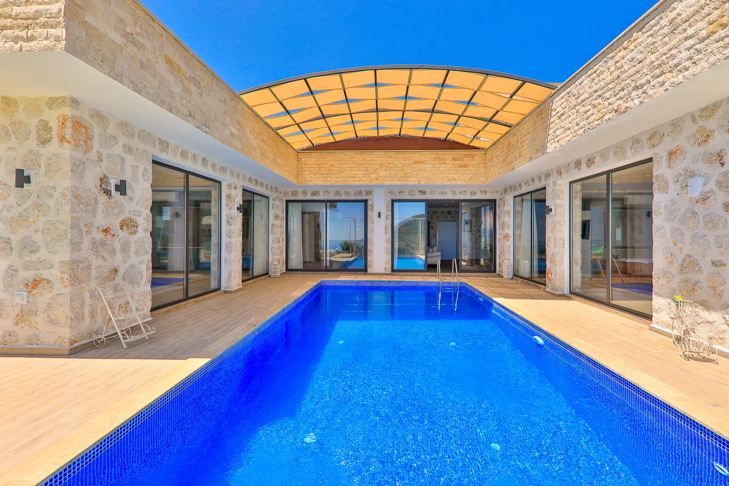 Narin Villa 8