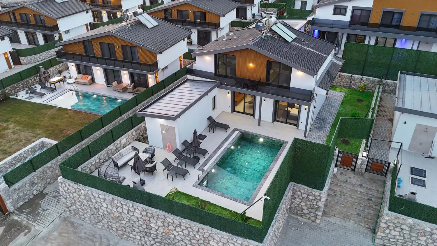 Mara Villa