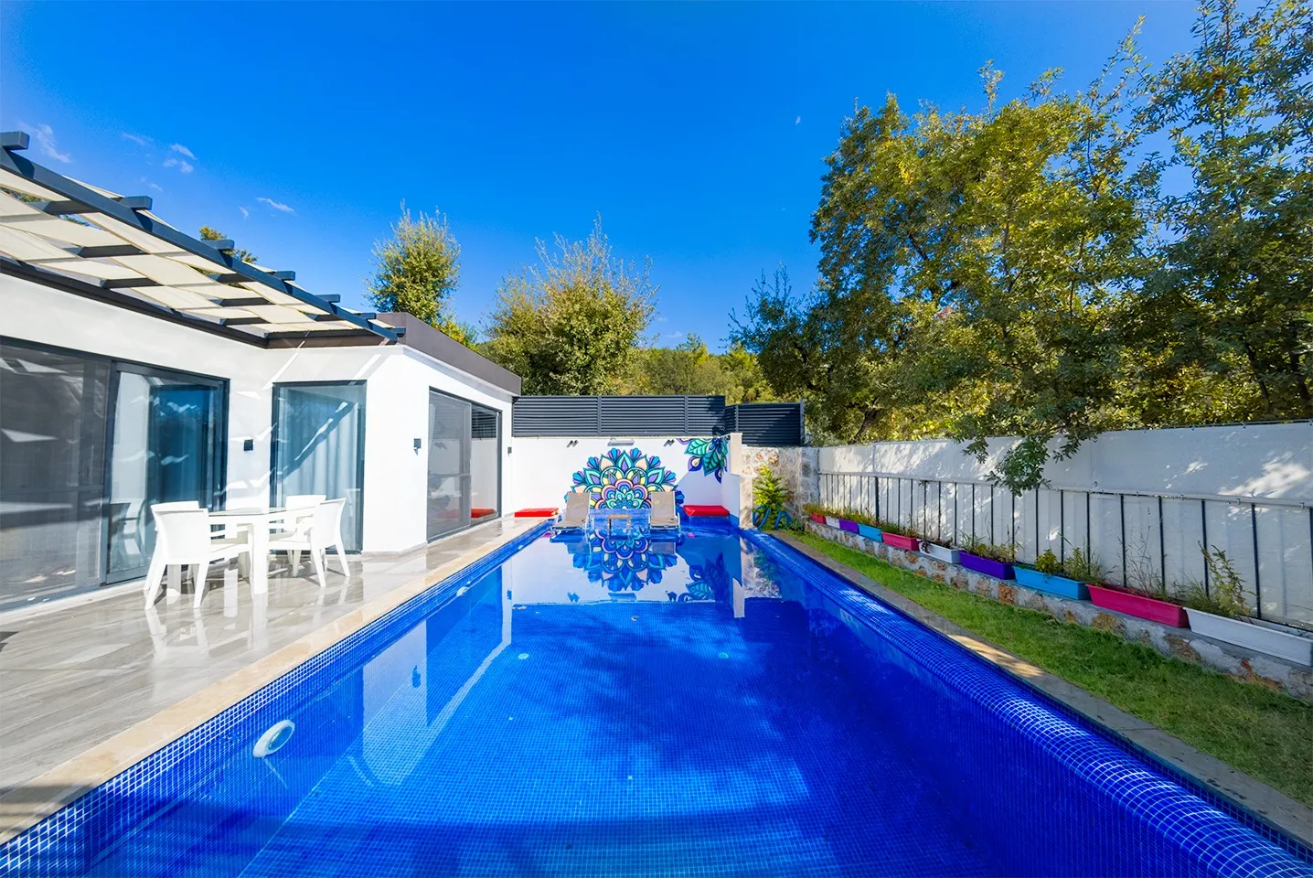Lantana Villa