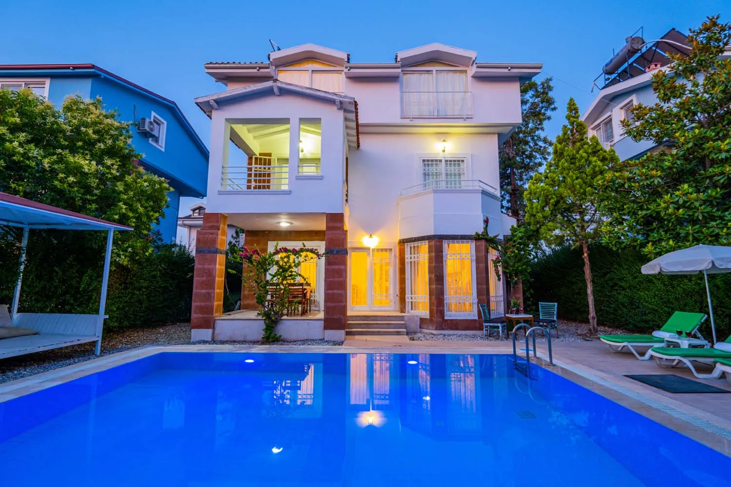 White Diamond Villa