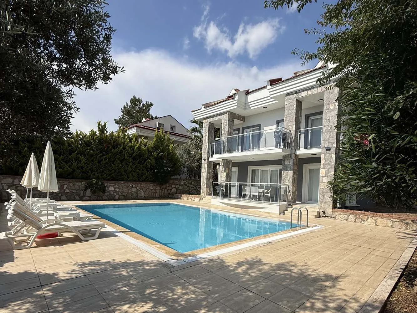Bella Villa