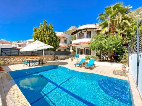 Kızıltaş Nisan Villa