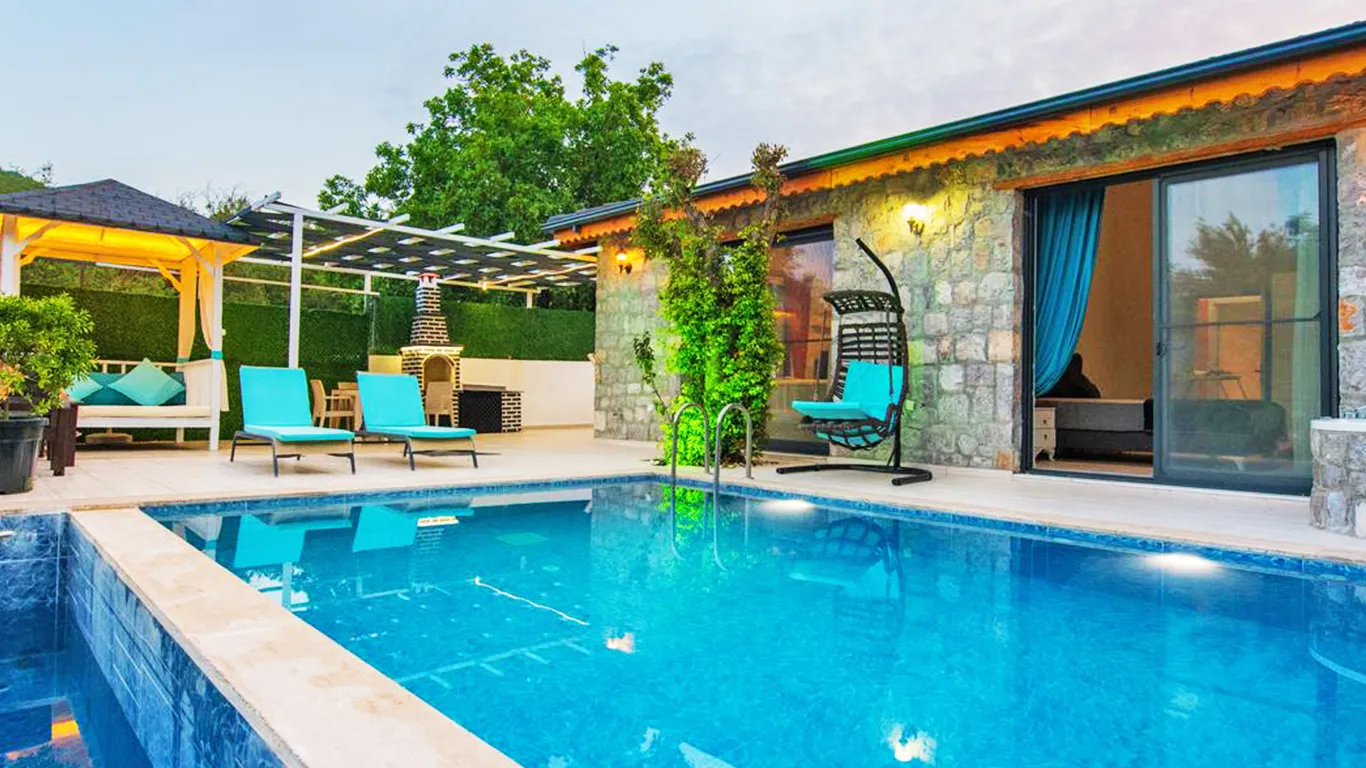 Karyas Villa