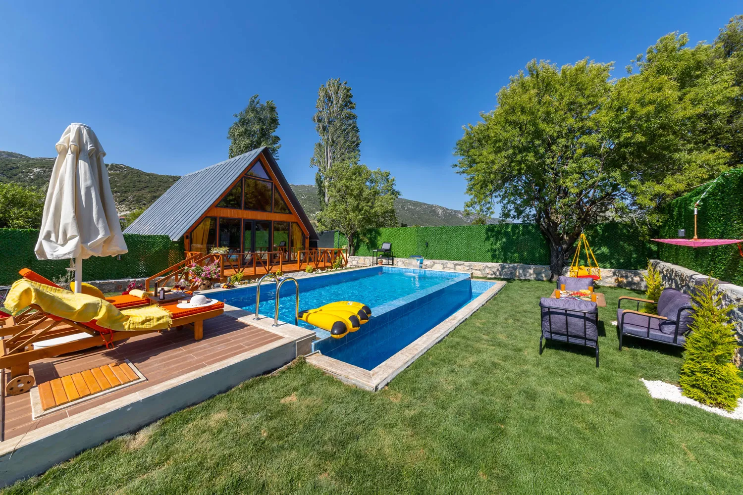 Sempatik Villa
