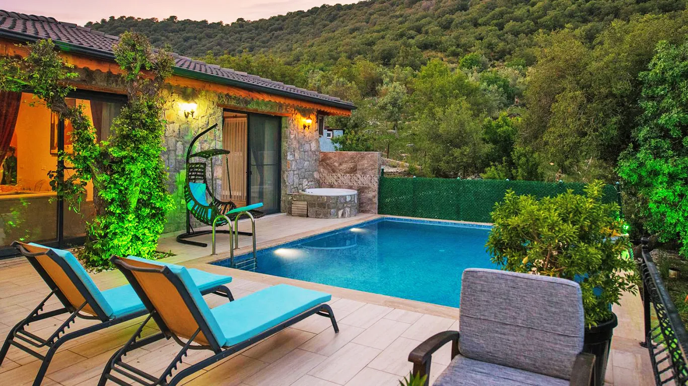 Karyas Villa