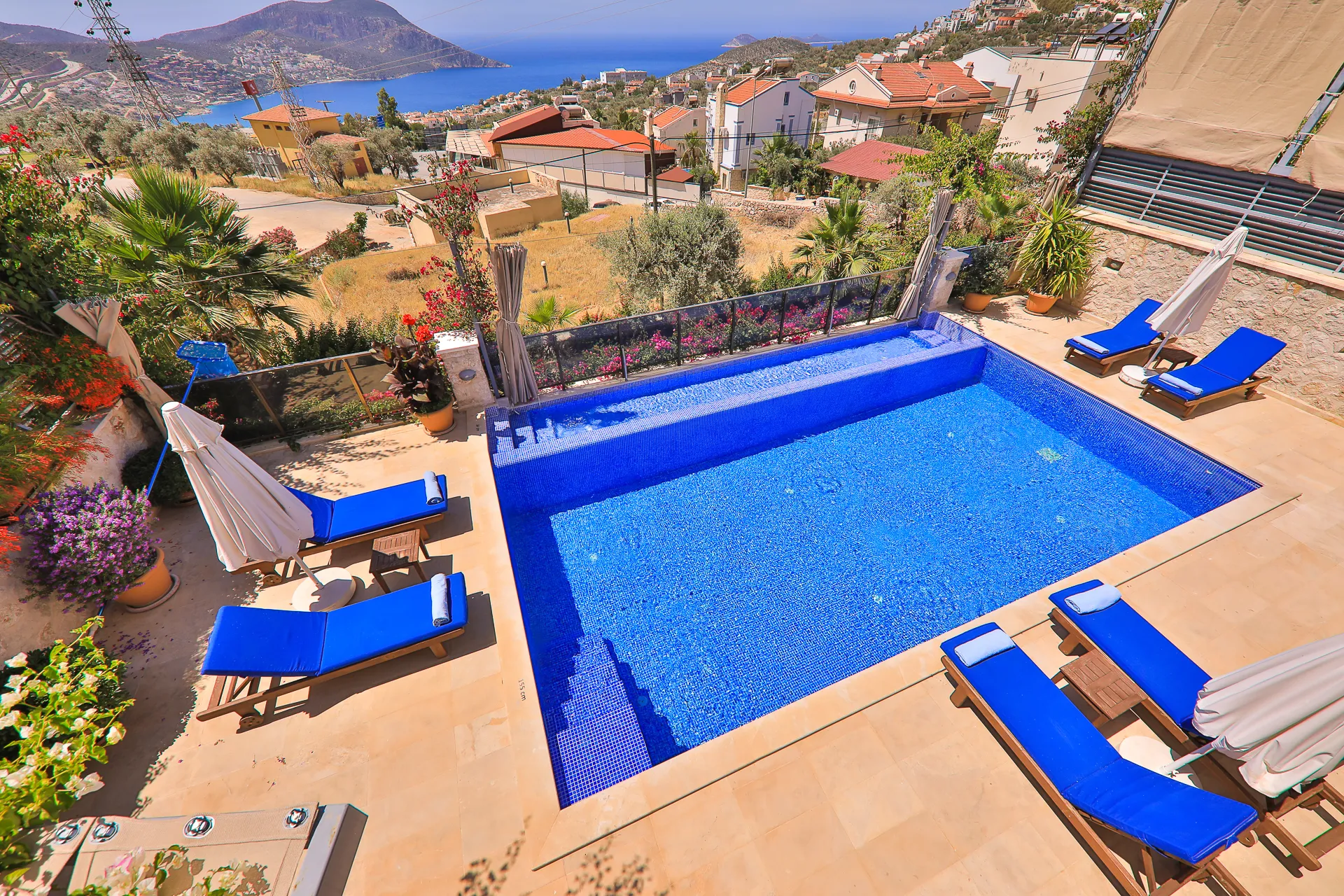 Esma Villa