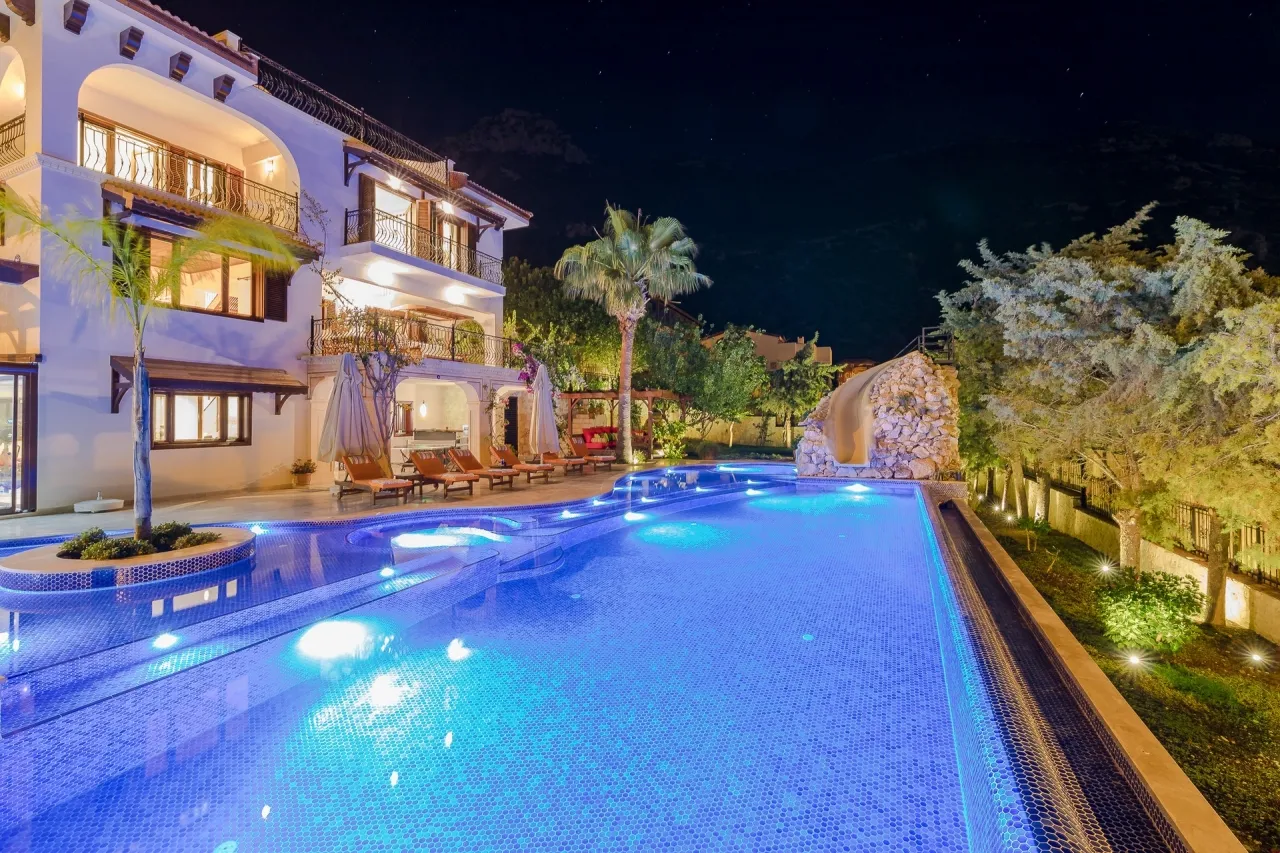 Cactus House Villa