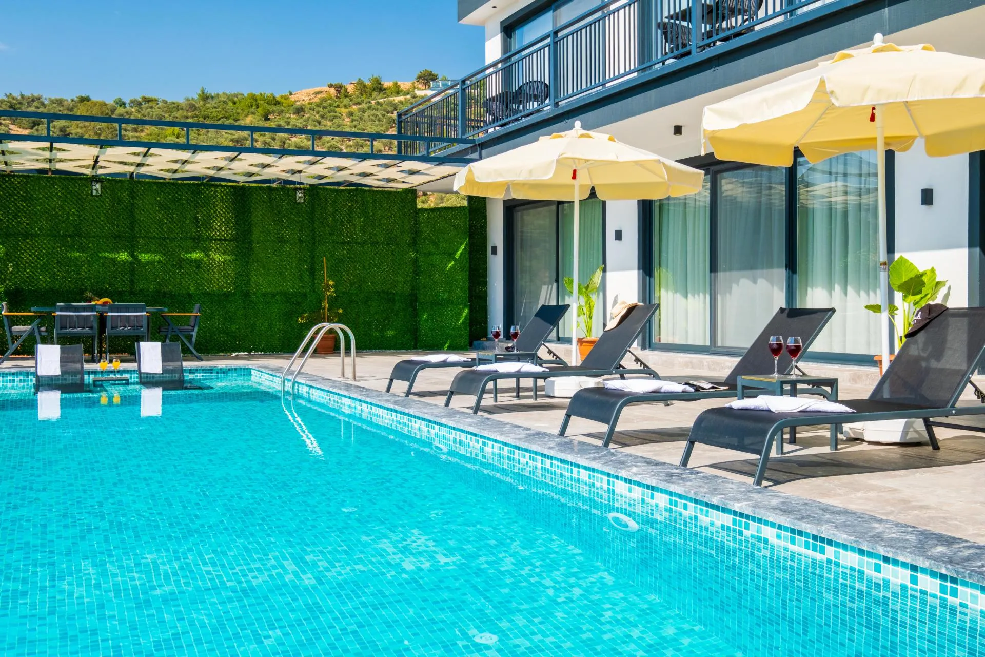 Selina Villa 61
