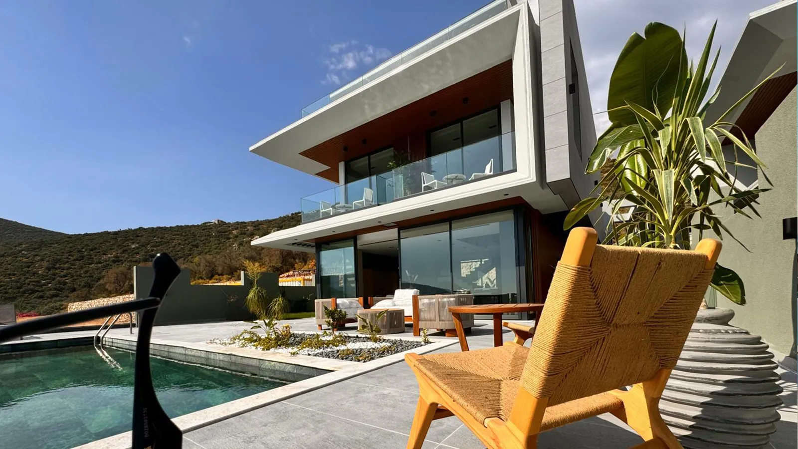 Aura Villa C