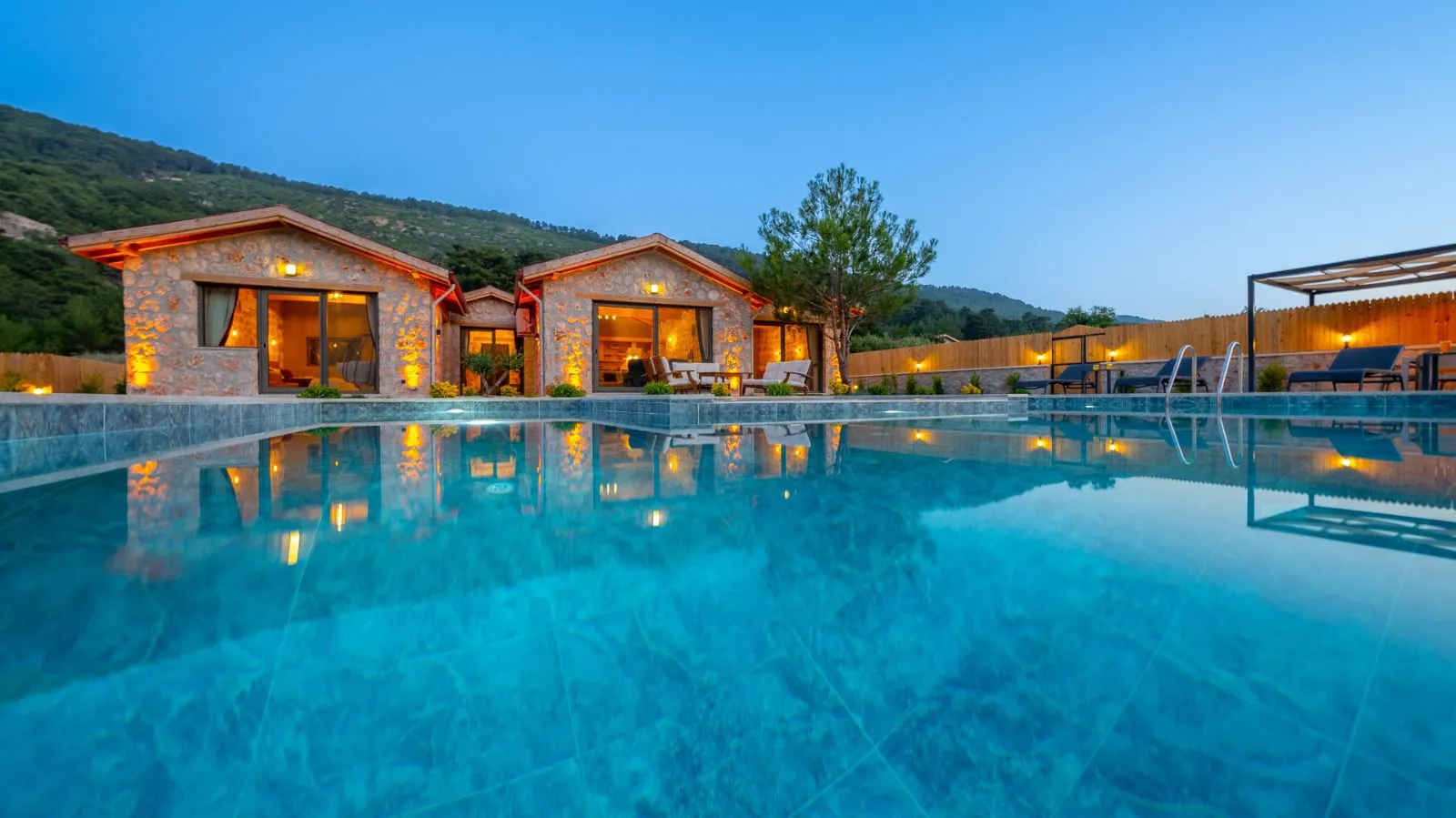 Bellatrix Villa