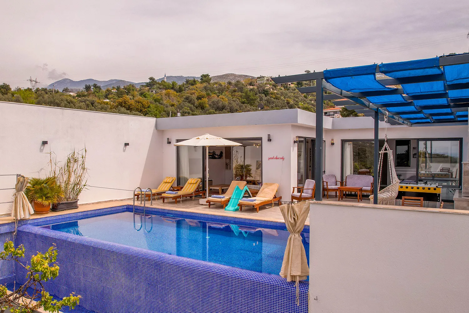 Esin Villa