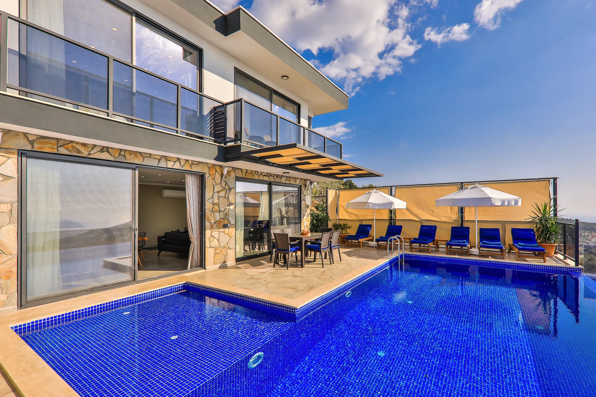 Blue Star Villa
