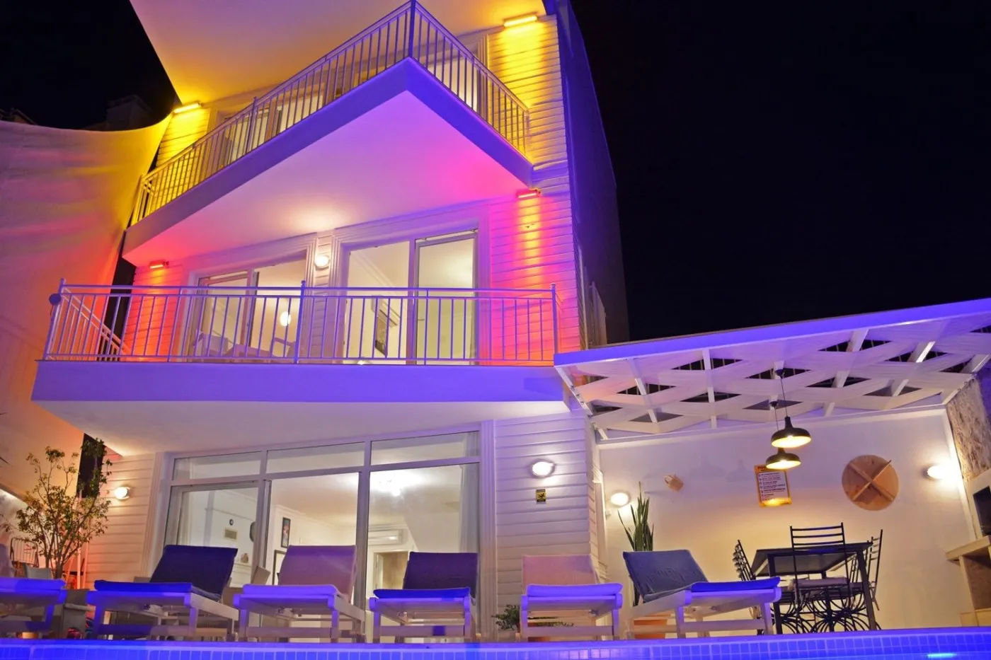 Artar Villa
