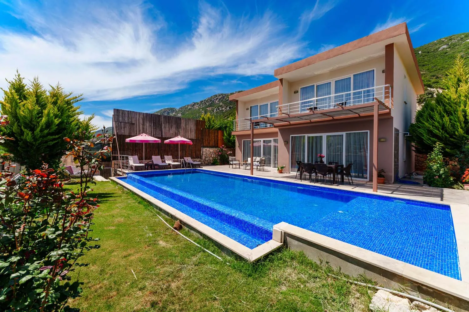 Azelya Villa