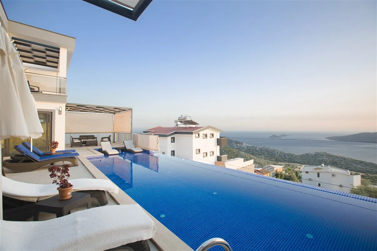 Lion Villa