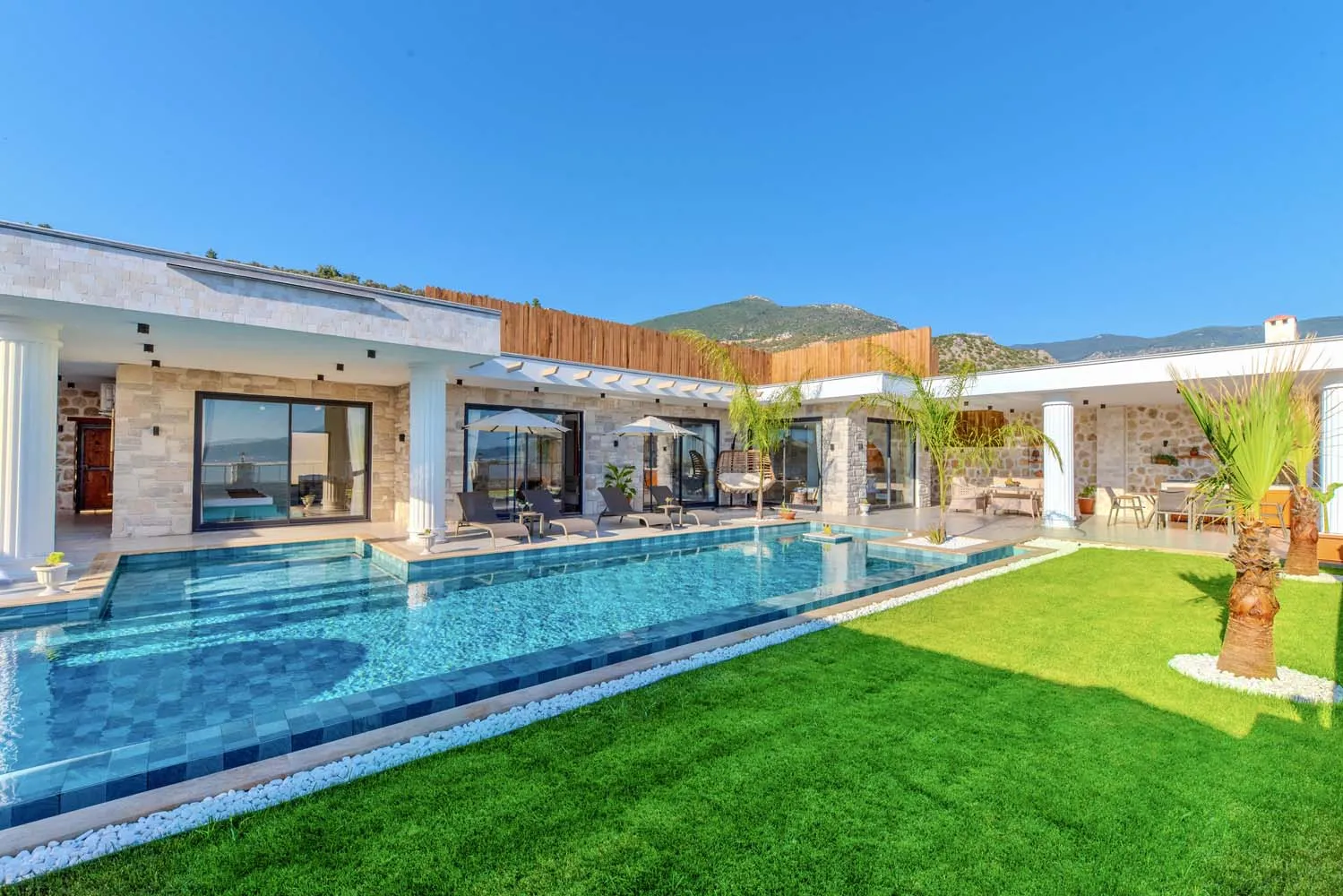Elysium Villa